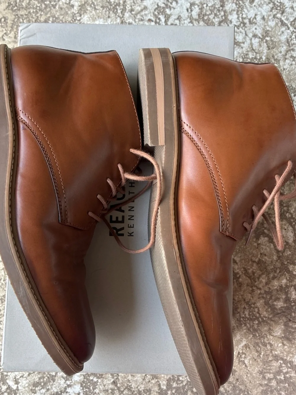 Men's Brown Leather Chukka Boots - Classic Casual. Kenneth Cole Reaction